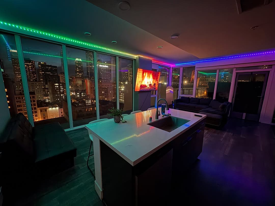 Guest-ready Airbnb living space after turnover